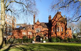 St Paul's Hotel
